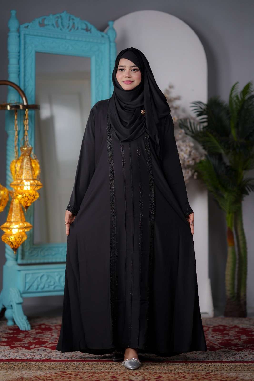 Dark Diamond Abaya